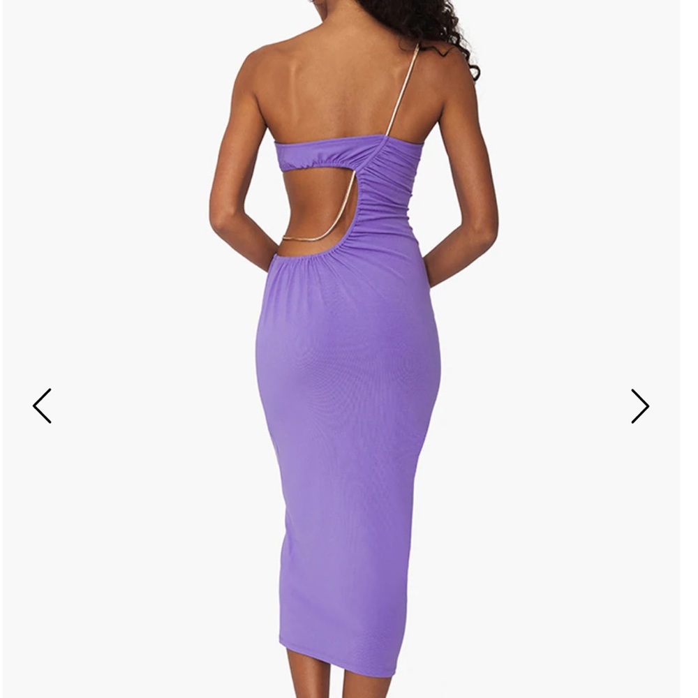 WE WORE WHAT purple midi with gold chain detail💜